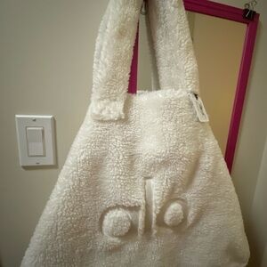 Authentic NWT Alo Yoga White faux Sherpa Tote Bag